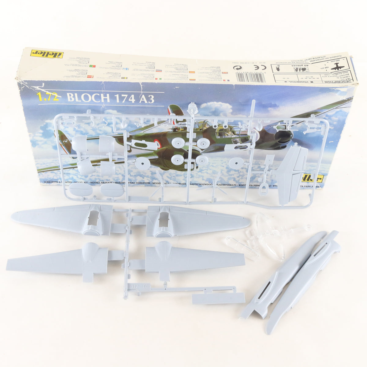 Bloch 174 A3 French Light Bomber Heller 1:72 Model Plane Kit 80312