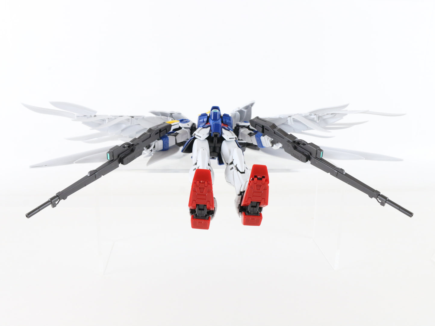 Gundam XXXG-00w0 Wing Zero EW KA Mobile Suit Model 1:100 W/ Instruction Decals