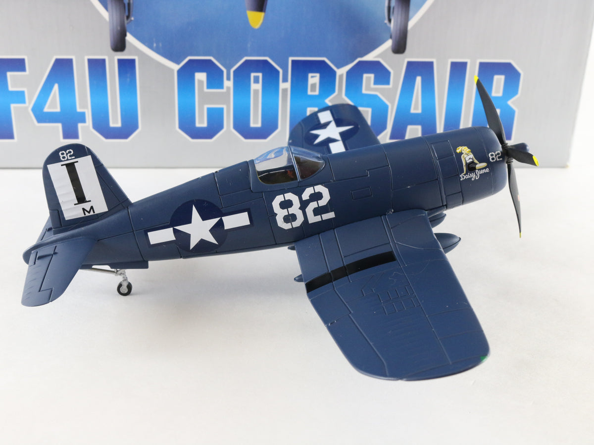 F4U Corsair Vought Fighter Daisy June WW2 Aces Armour 1:48 98025 Diecast Model