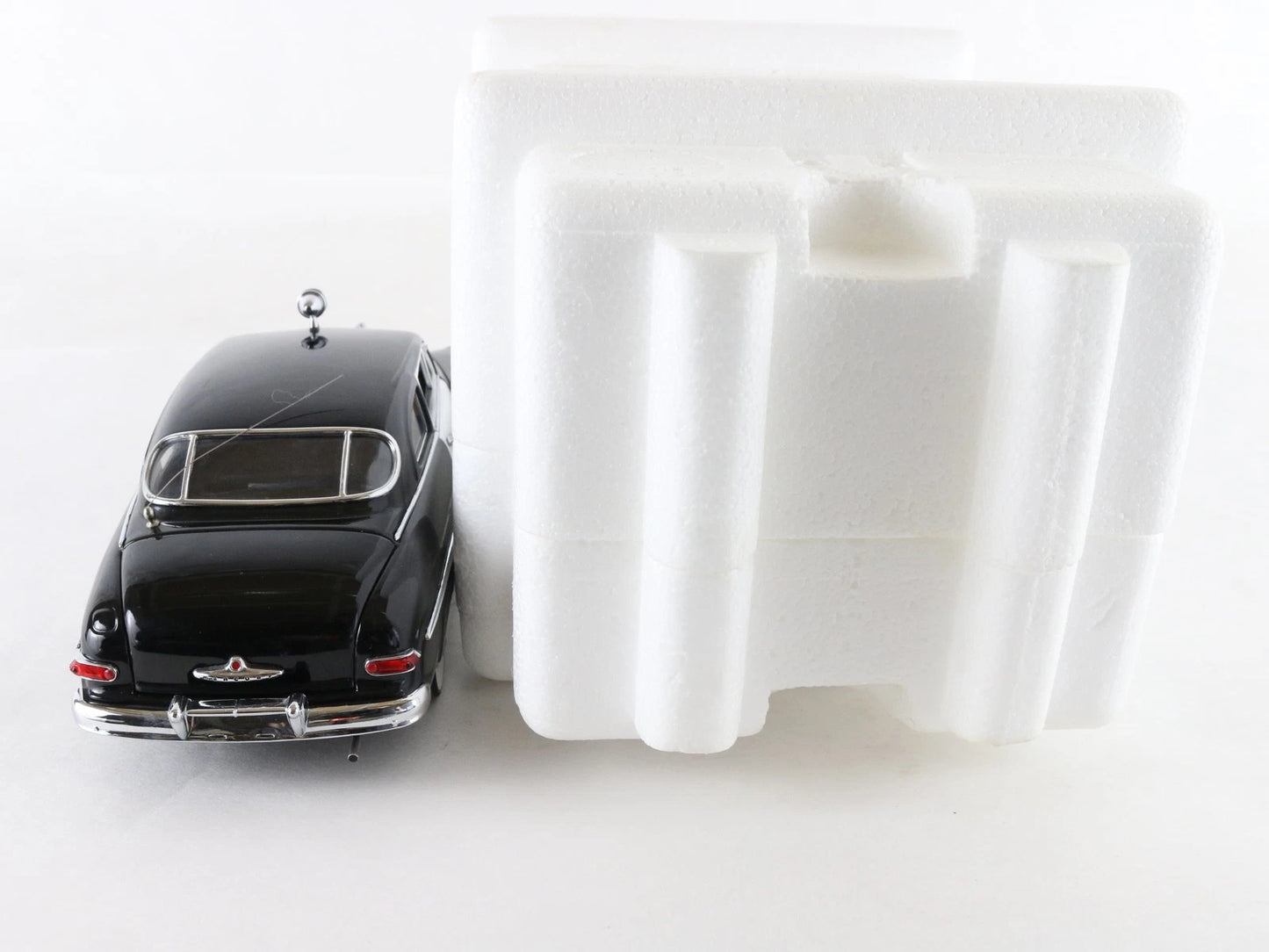 1949 Mercury Police Cruiser Black White Danbury Mint 1:24 Diecast Model Car