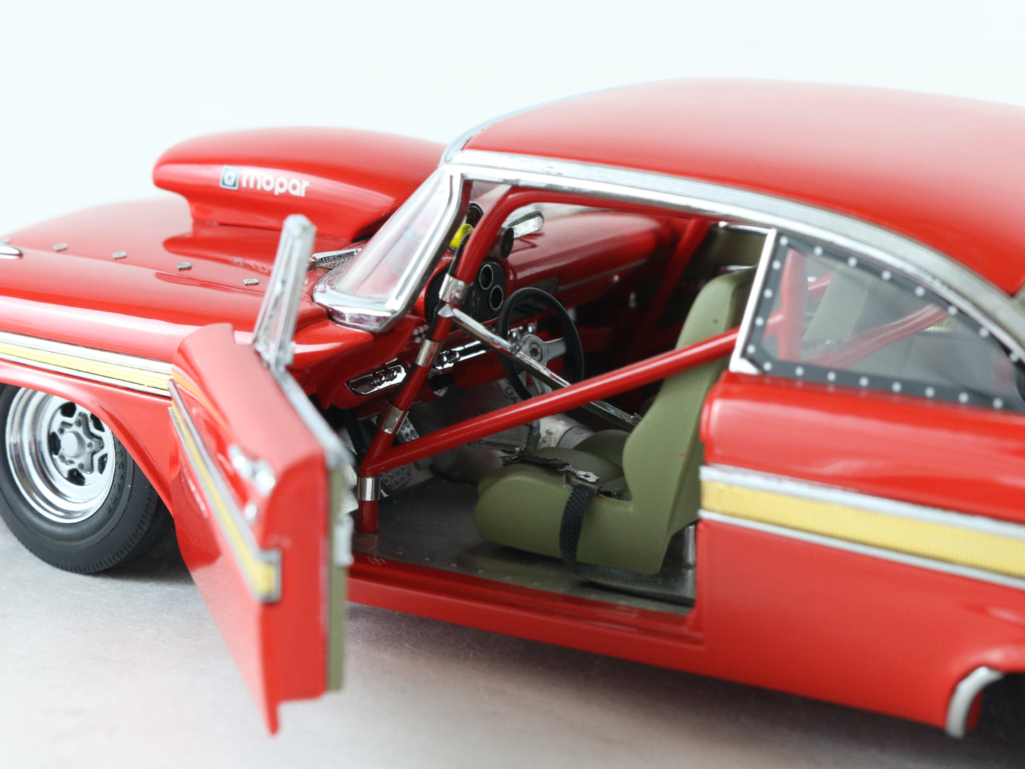 1958 Plymouth Fury Pro Street Red Dragster Danbury Mint 1:24 Model Car