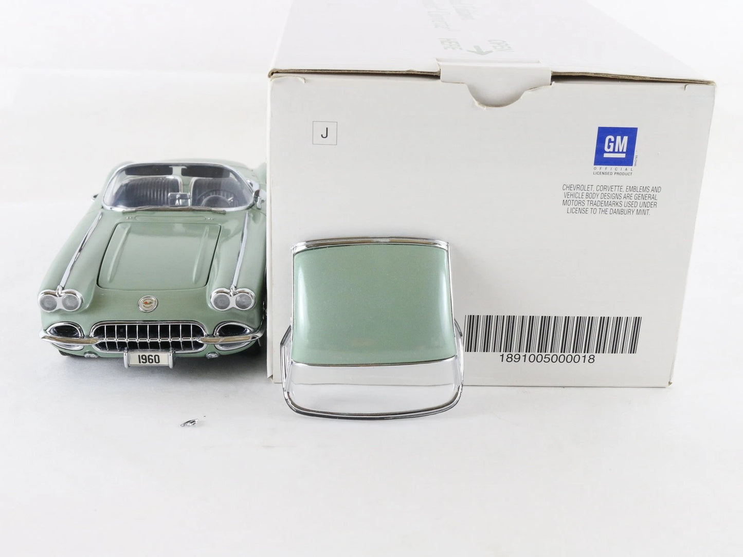 1960 Chevy Corvette Green White Convertible Limited Danbury Mint 1:24 2505