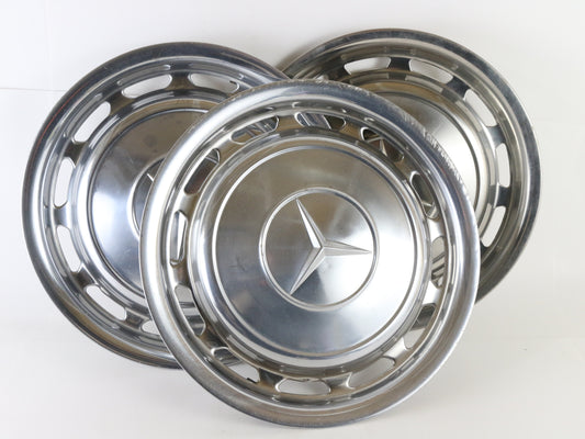 Vintage 1978 Cadillac Deville Fleetwood Metal Wheel Hubcap 16.5"
