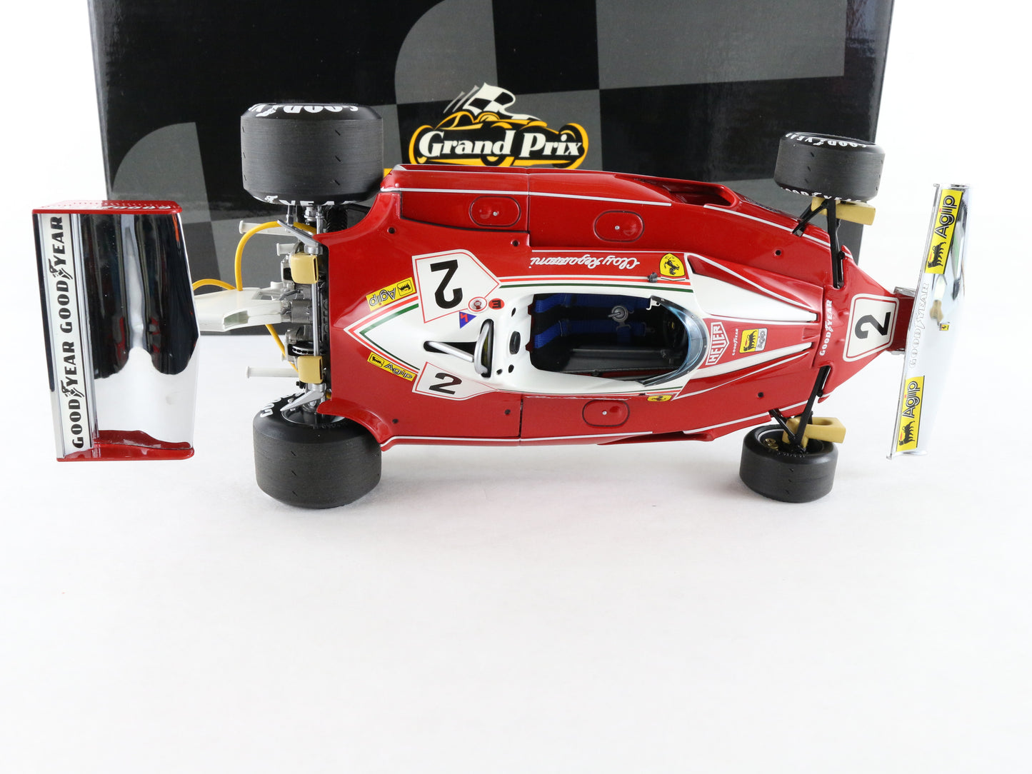 1976 Ferrari 312T2 #2 Red & White Grand Prix Classics Exoto 1:18 Model Car