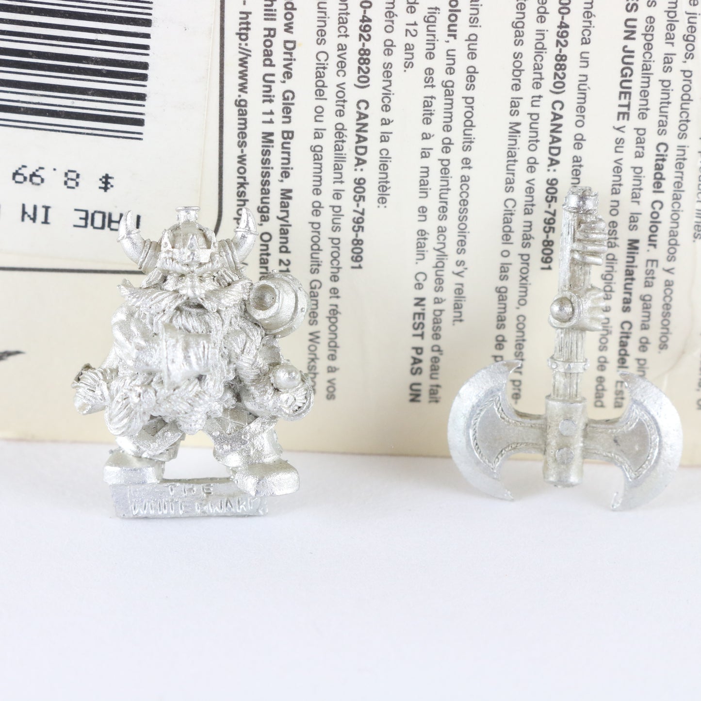 The White Dwarf Double Bladed Axe Citadel Warhammer 8599M Unpainted Figure