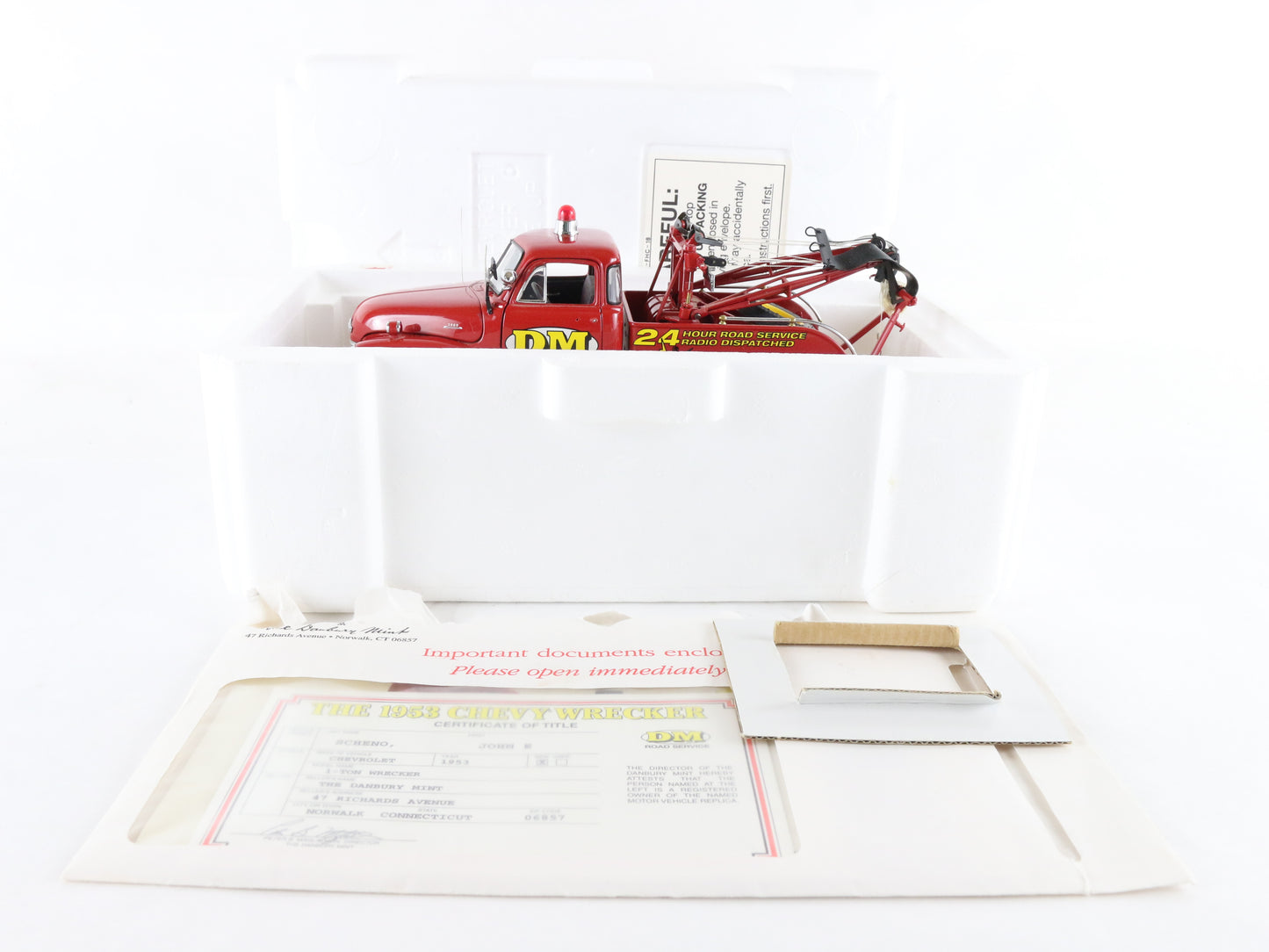 1953 Chevy 1-Ton Wrecker DM Road Service Red Danbury Mint 1:24 Diecast Tow Truck