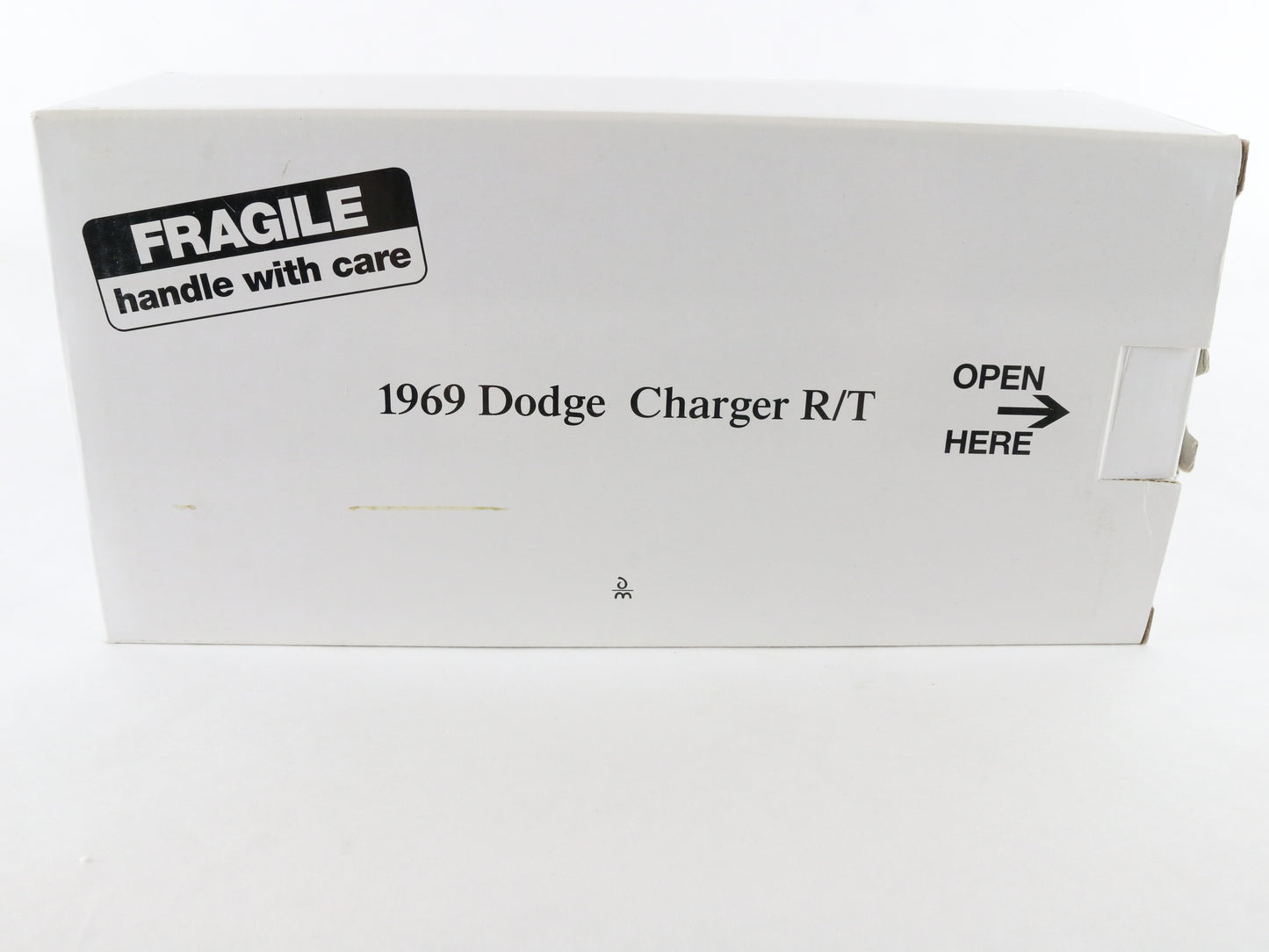 1969 Dodge Charger R/T Coupe Yellow Black Danbury Mint 1:24 Diecast Model