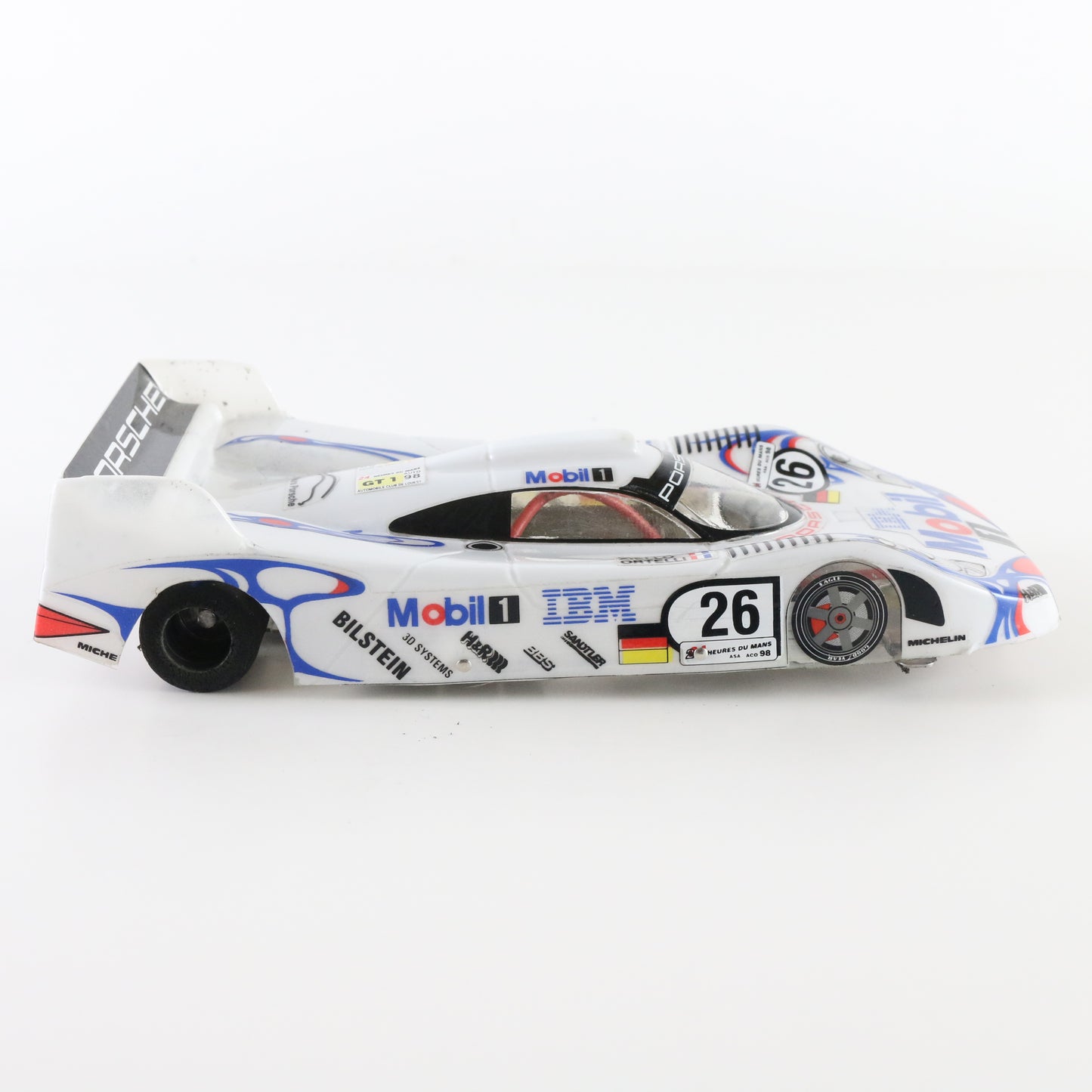 JK Porsche GT1 Mobil 1 Nish Aiello Ortelli #26 white black 1:24 slot car