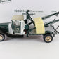 1930 International Wrecker IH A5 Tow Truck Green Danbury Mint 1:24 Scale