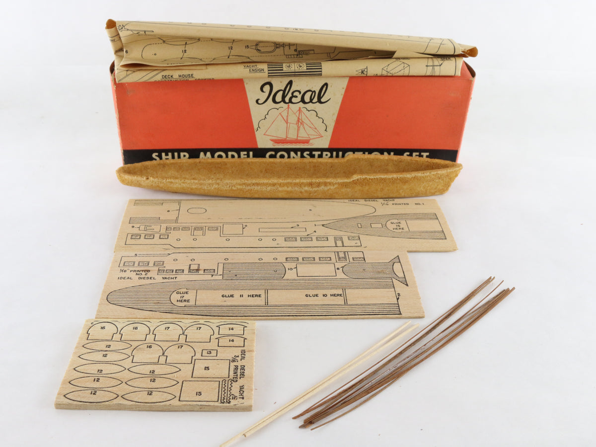 Diesel Yacht Ideal Models 1112 Vintage Wood Ship Kit