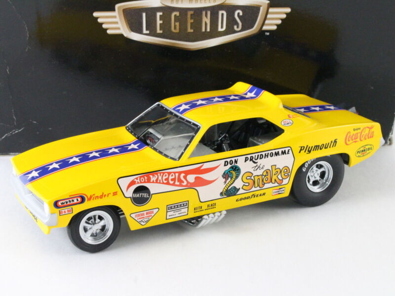 1970 Plymouth Barracuda SNAKE Prudhomme Hot Wheels Legends 1:24 1:64 17824 A3316