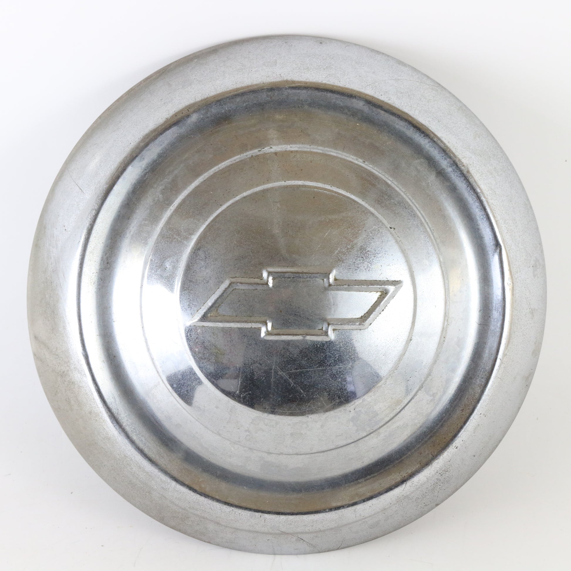 Lot Of 2 Vintage 1970s Buick Wire Metal Wheel Hubcaps 16.5"