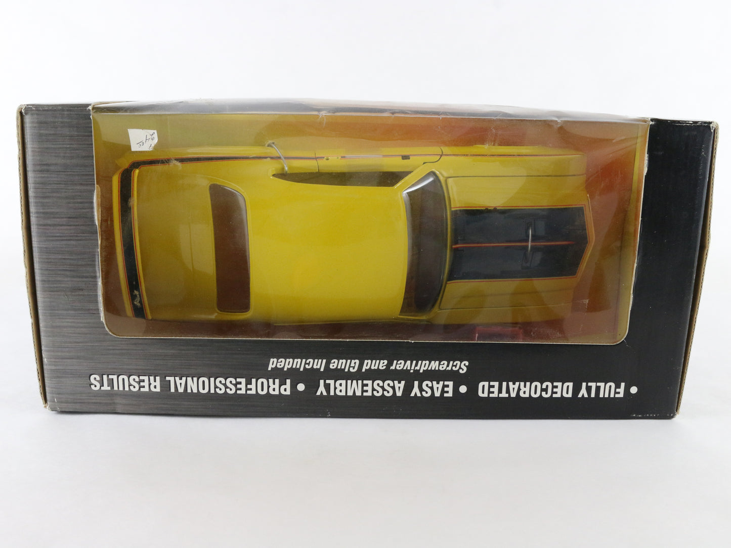 1970 Buick GSX Yellow Body Shop American Muscle ERTL 1:18 Model Car 36520