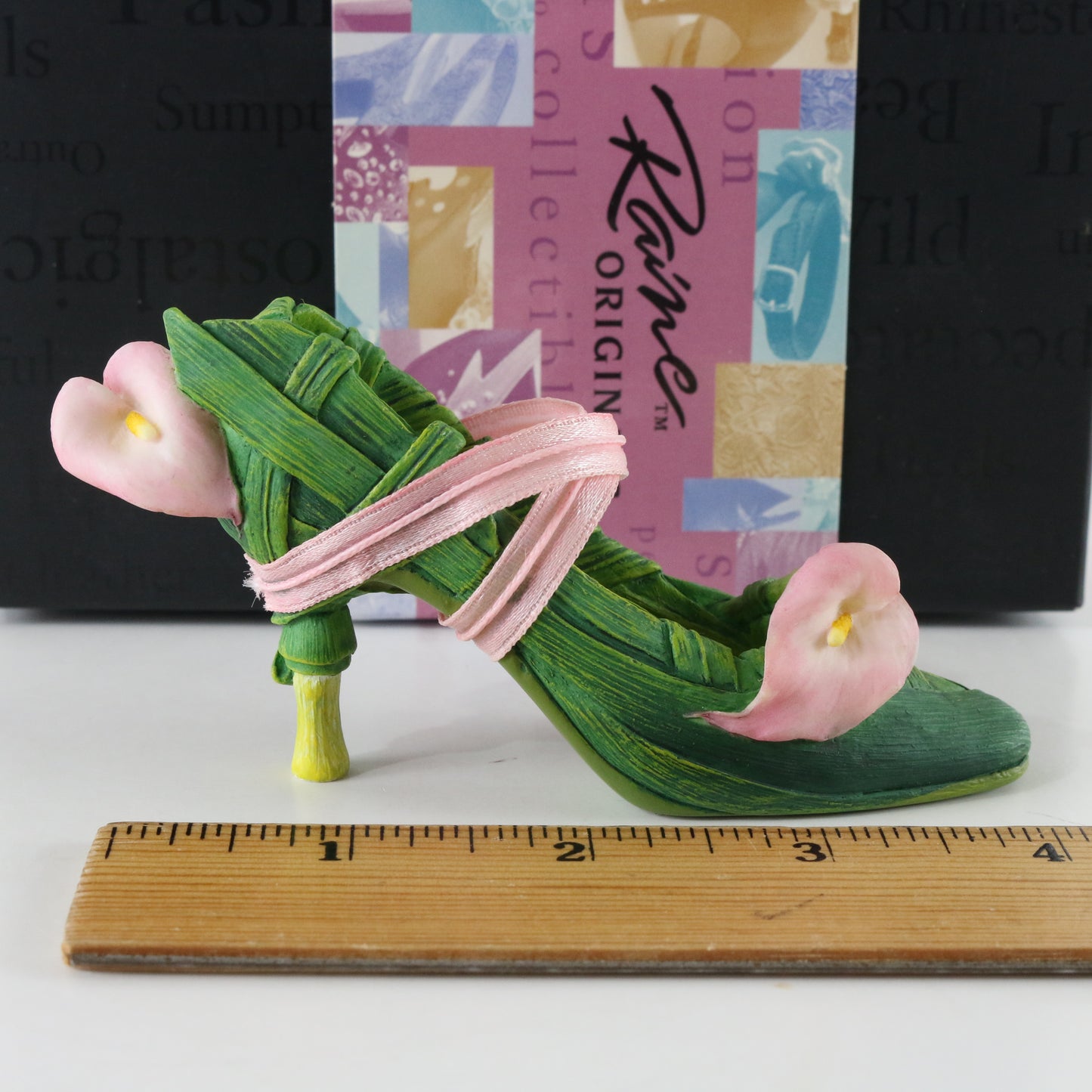 Just The Right Shoe Calla Lily Flower Raine Willitte Designs Resin Shoe 25092