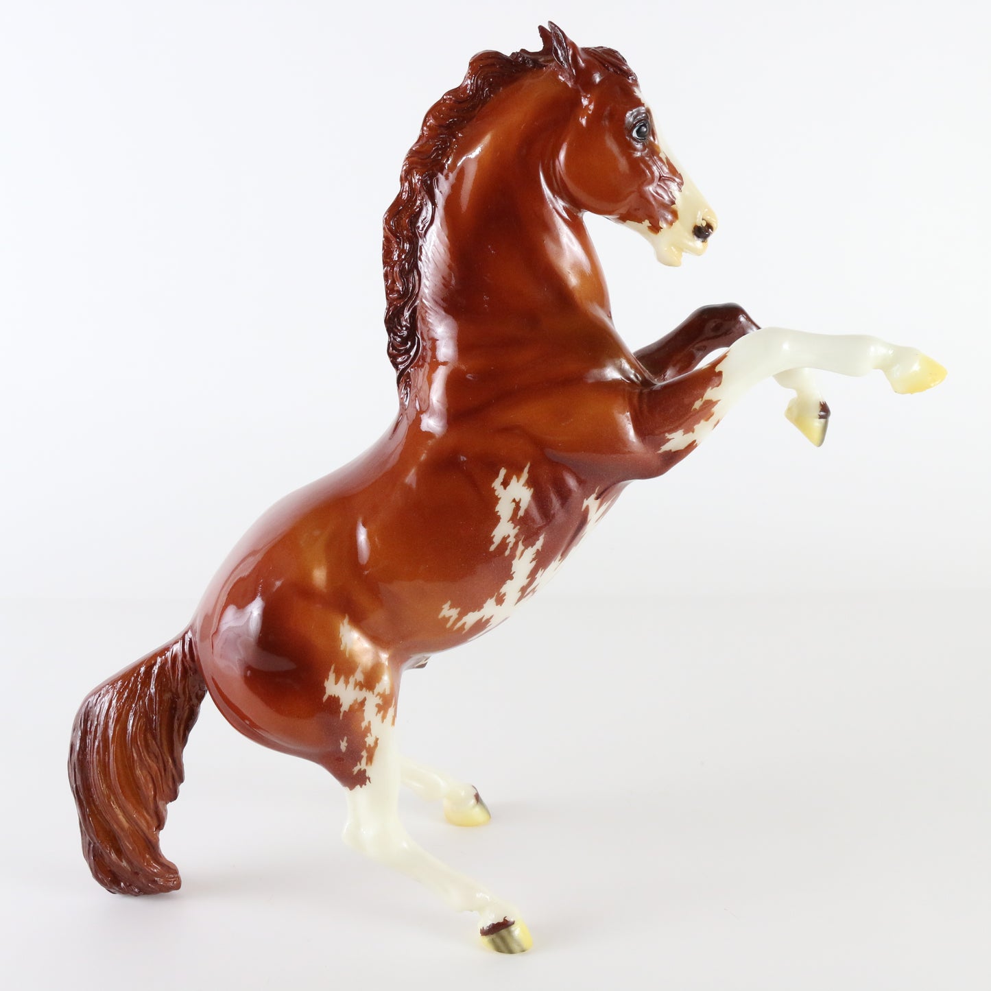 Breyer 70th Anniversary Cca Glossy Fighting Stallion Traditional Chestnut