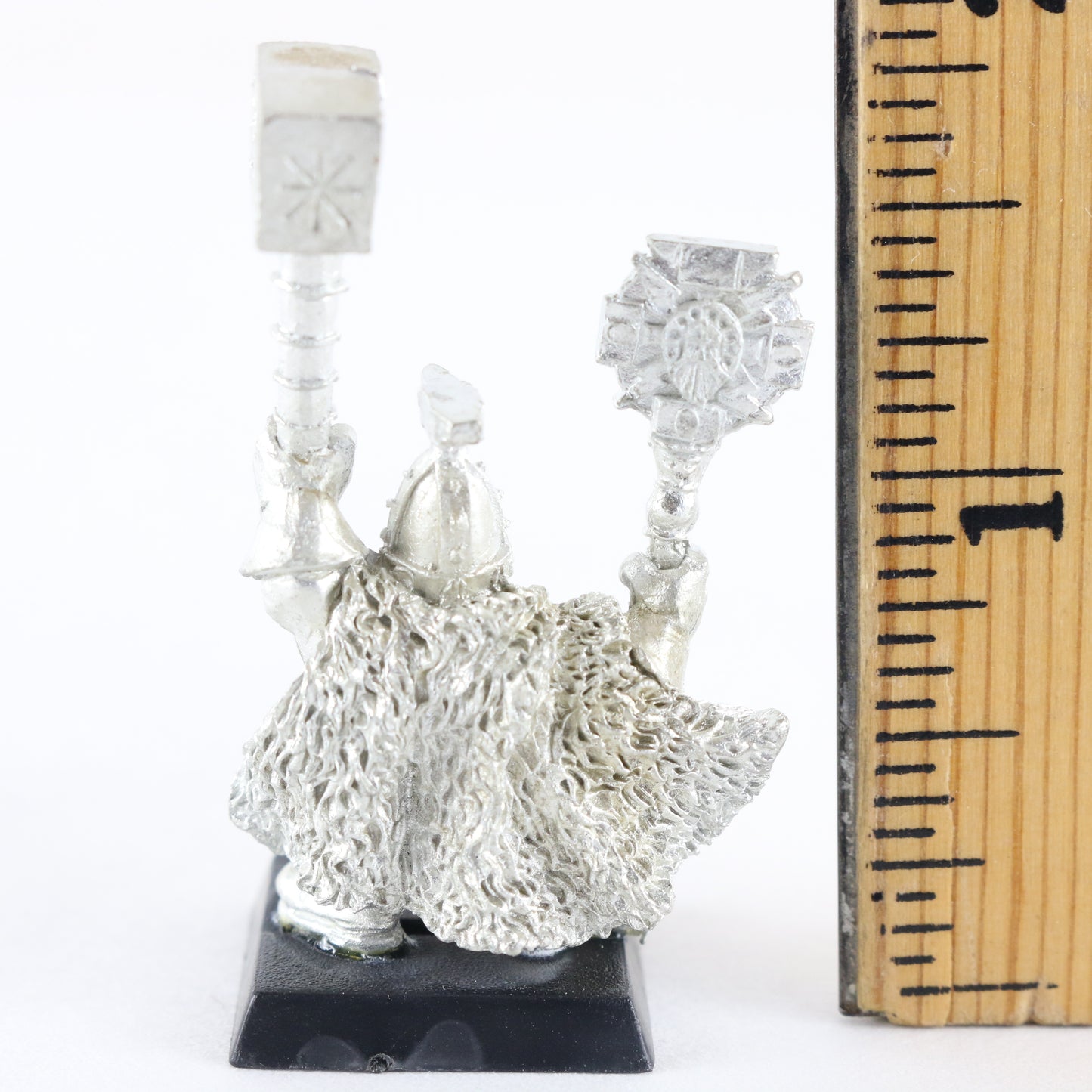 Dwarf Anvil Of Doom Rune Priest Citadel Warhammer Unpainted Figure 1.5"