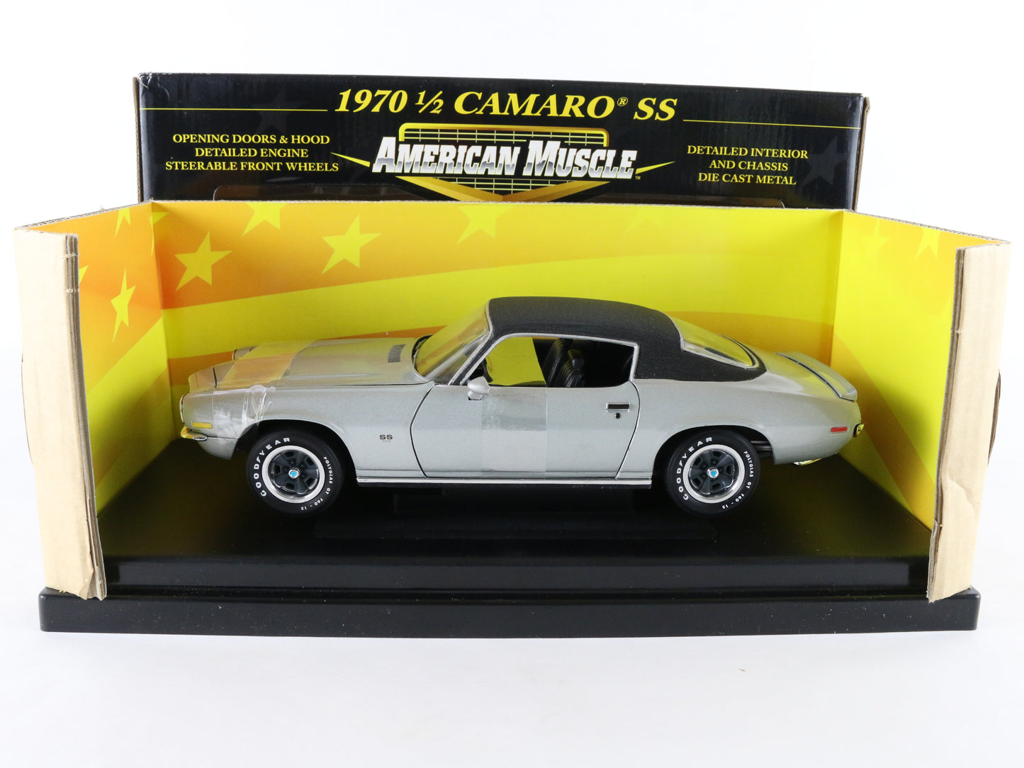 1970 1/2 Chevy Camaro SS Silver American Muscle 10 Years ERTL 1:18 Model 32411