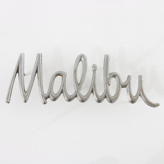 Vintage 1968 Chevrolet Chevelle Malibu Metal Fender Emblem Script