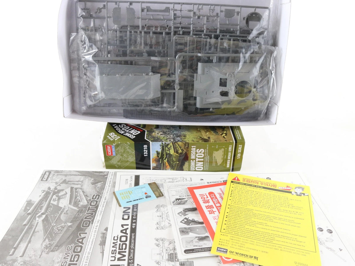 M50A1 Ontos USMC Antitank Vehicle Allis Chalmers Academy 1:35 13218 Military Kit
