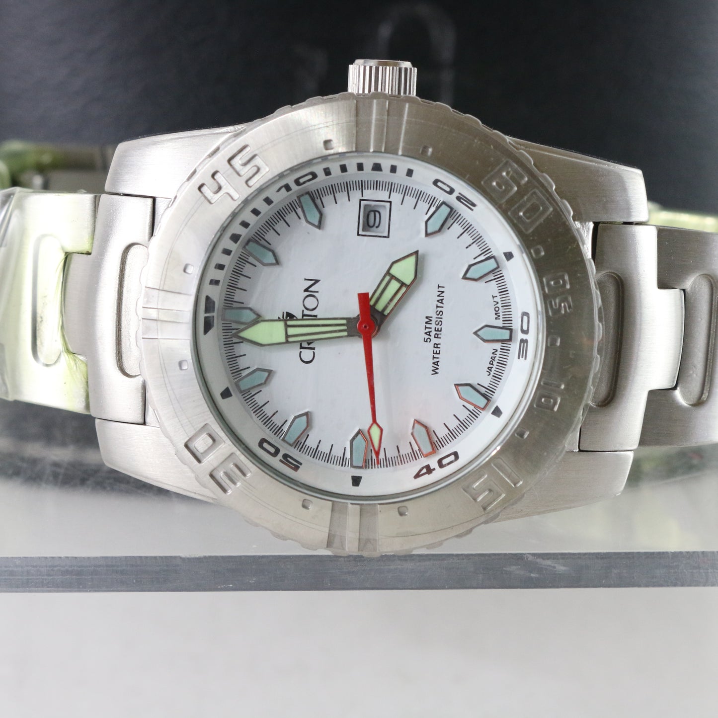 Croton Japan Quartz Mens Watch Stainless Steel 5 Atm Silver