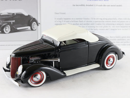 1936 Ford Hot Rod Deluxe Cabriolet Convertible Danbury Mint 1:24 Model 
