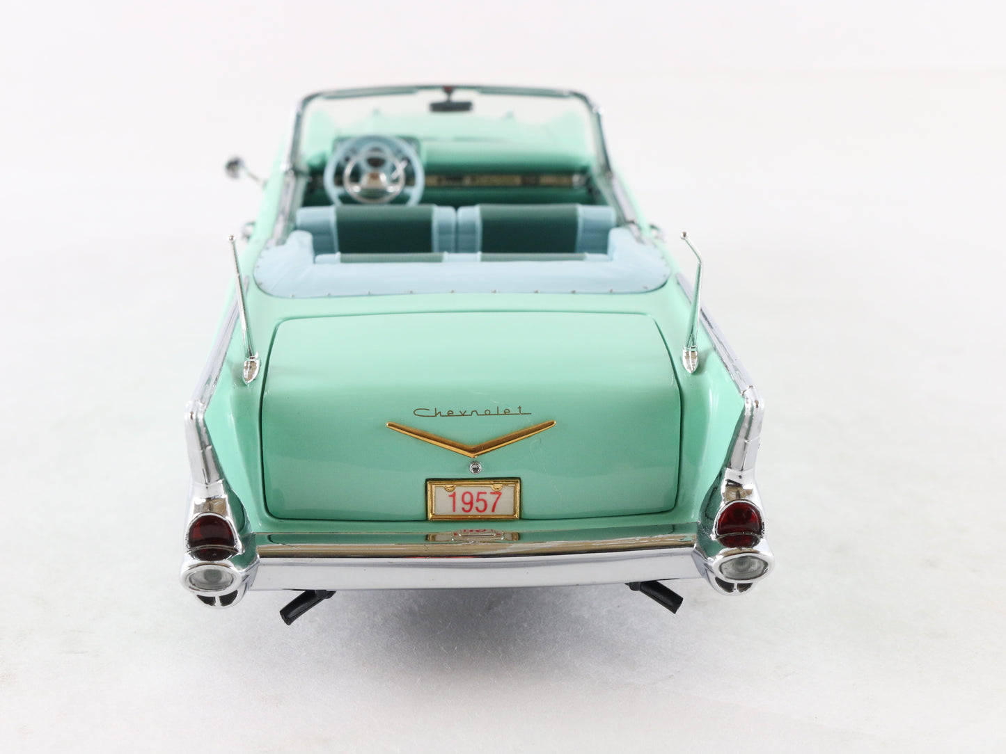 1957 Chevrolet Bel Air Surf Green Convertible Danbury Mint 1:24 Model Car