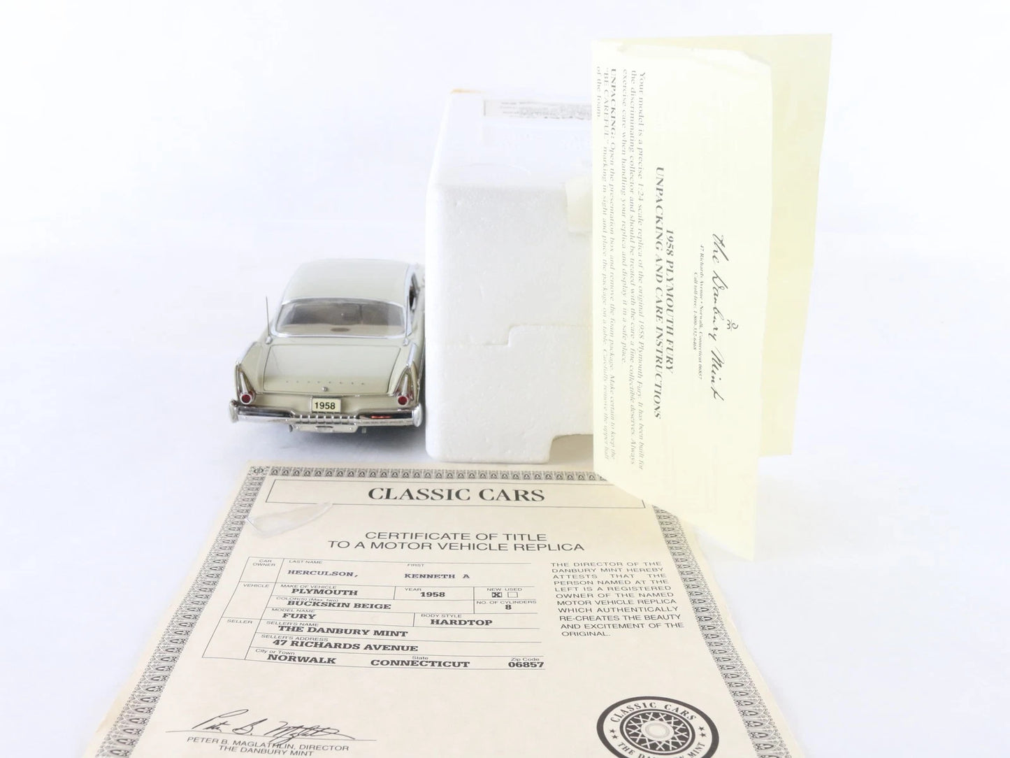 1958 Plymouth Fury Hardtop Buckskin Beige Danbury Mint 1:24 Diecast Model Car