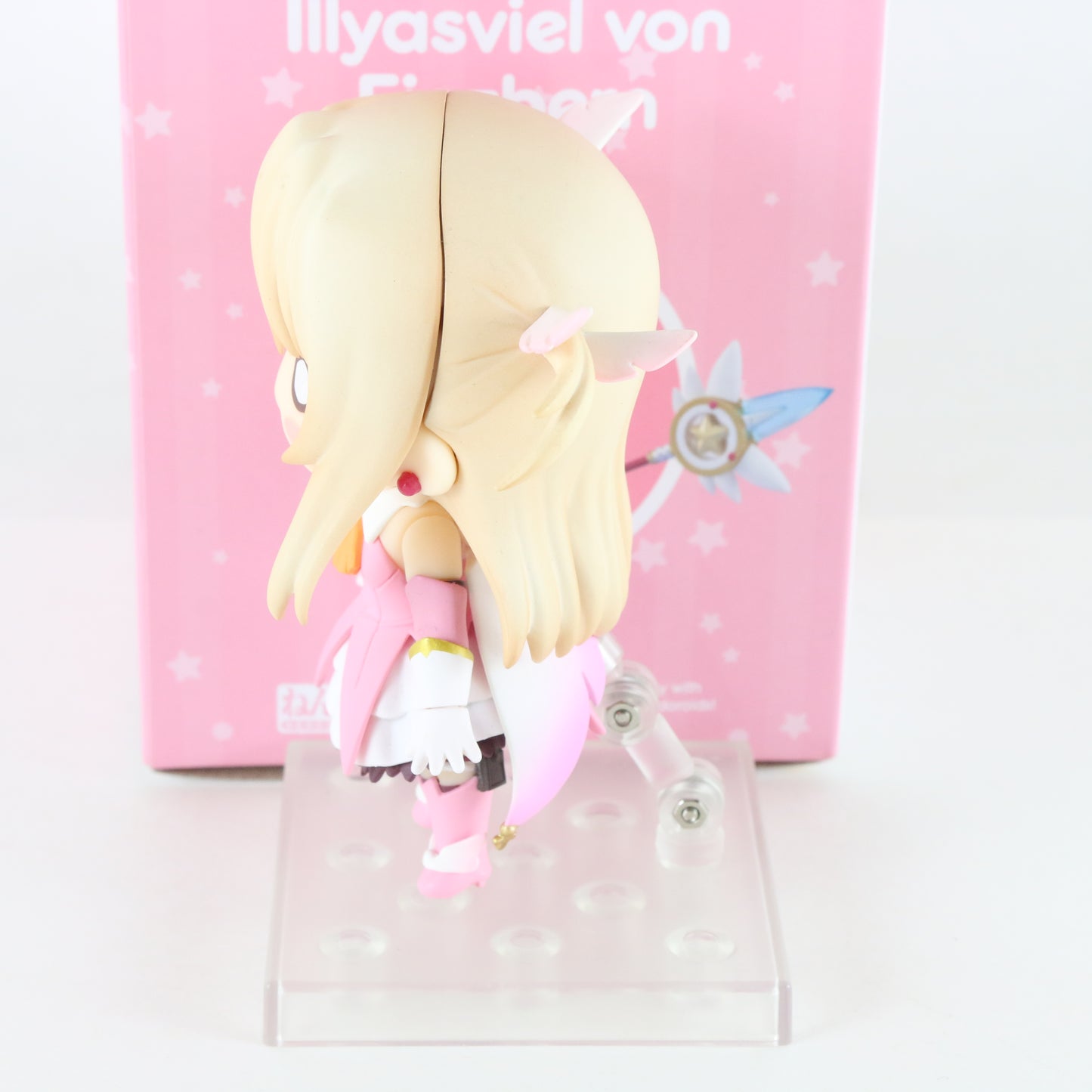 Nendoroid 1680 Illyasviel Von Einzbern Fate Kaleid Action Figure Good Smile