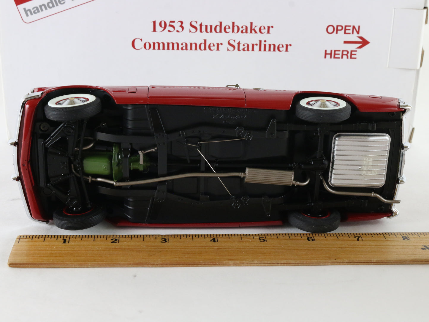 1953 Studebaker Commander Starliner Hardtop Red White Danbury Mint 1:24 Diecast