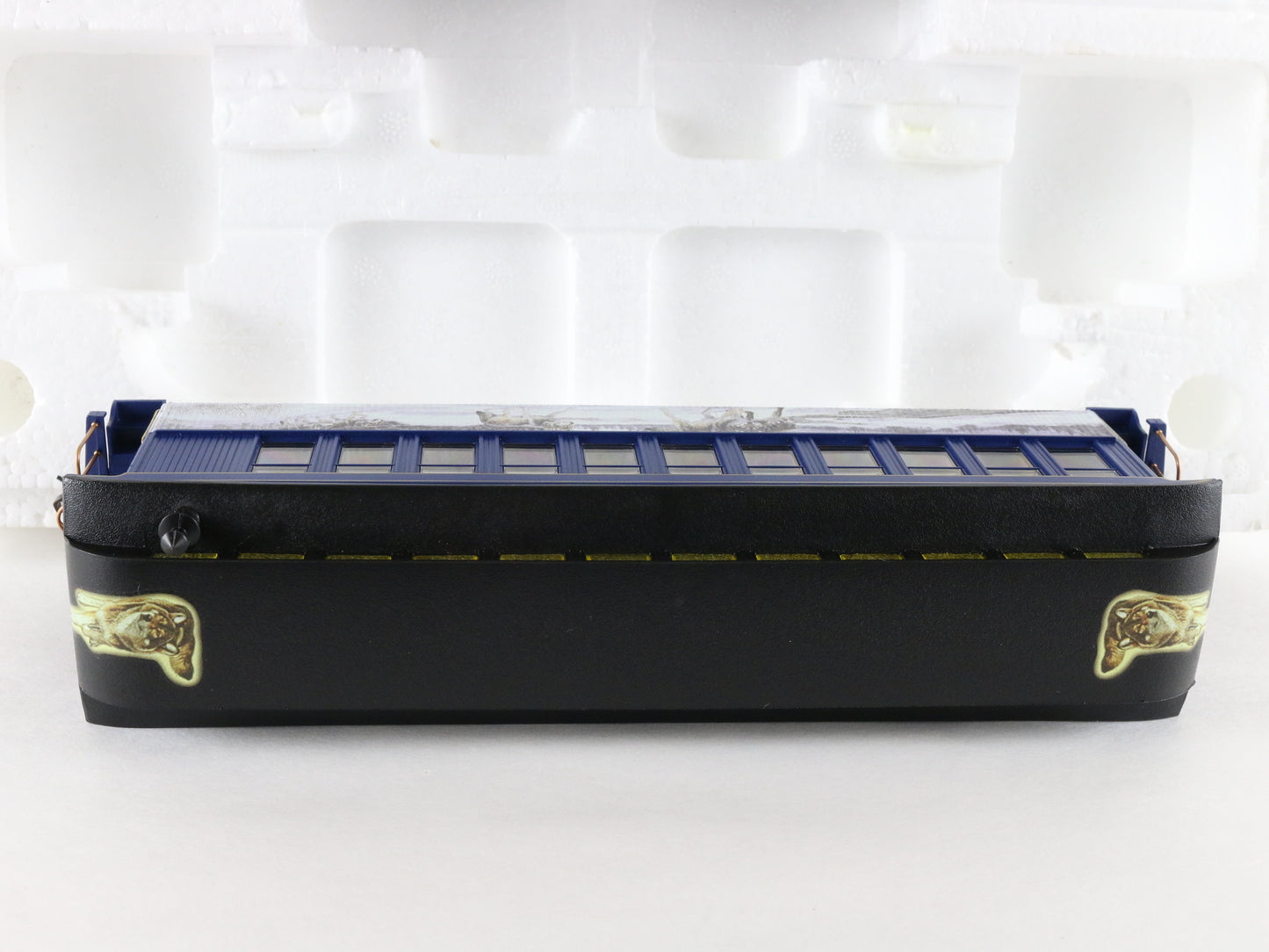 Hawthorne Village HO Al Agnew Wolf Wanderers Coach Passenger Car W/ Track