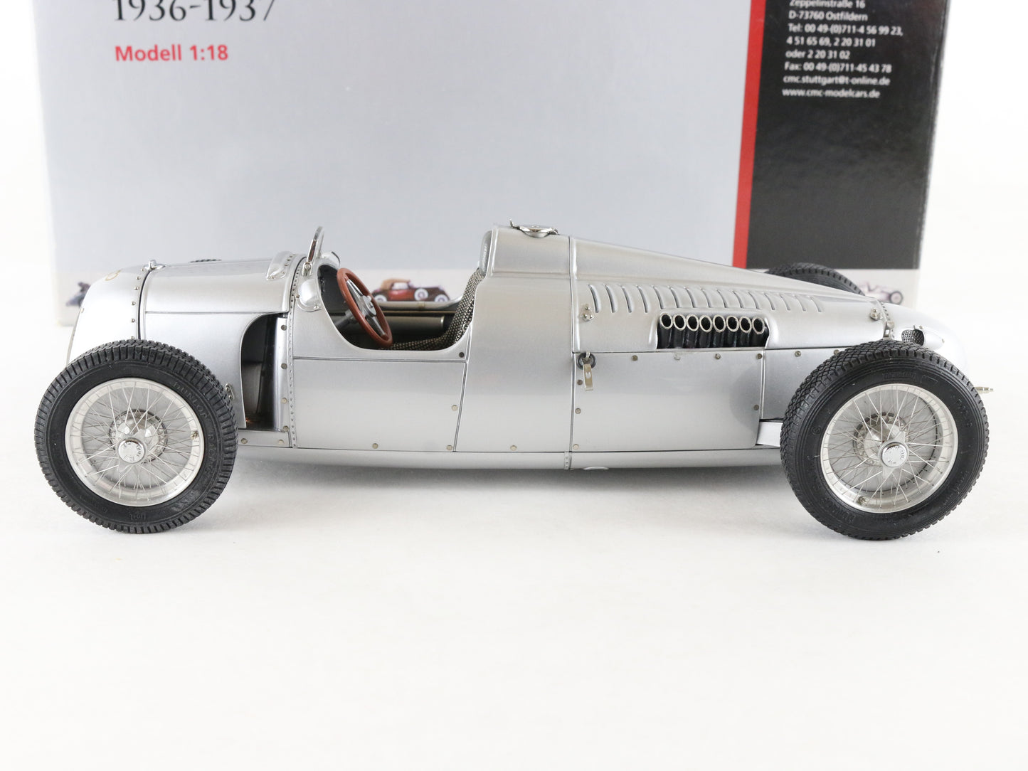 1936-37 Auto-Union Type C Silver CMC 1:18 M-034 Metal Model Car