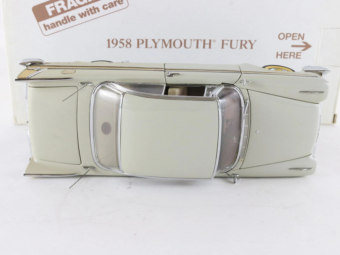 1958 Plymouth Fury Hardtop Buckskin Beige Danbury Mint 1:24 Diecast Model Car