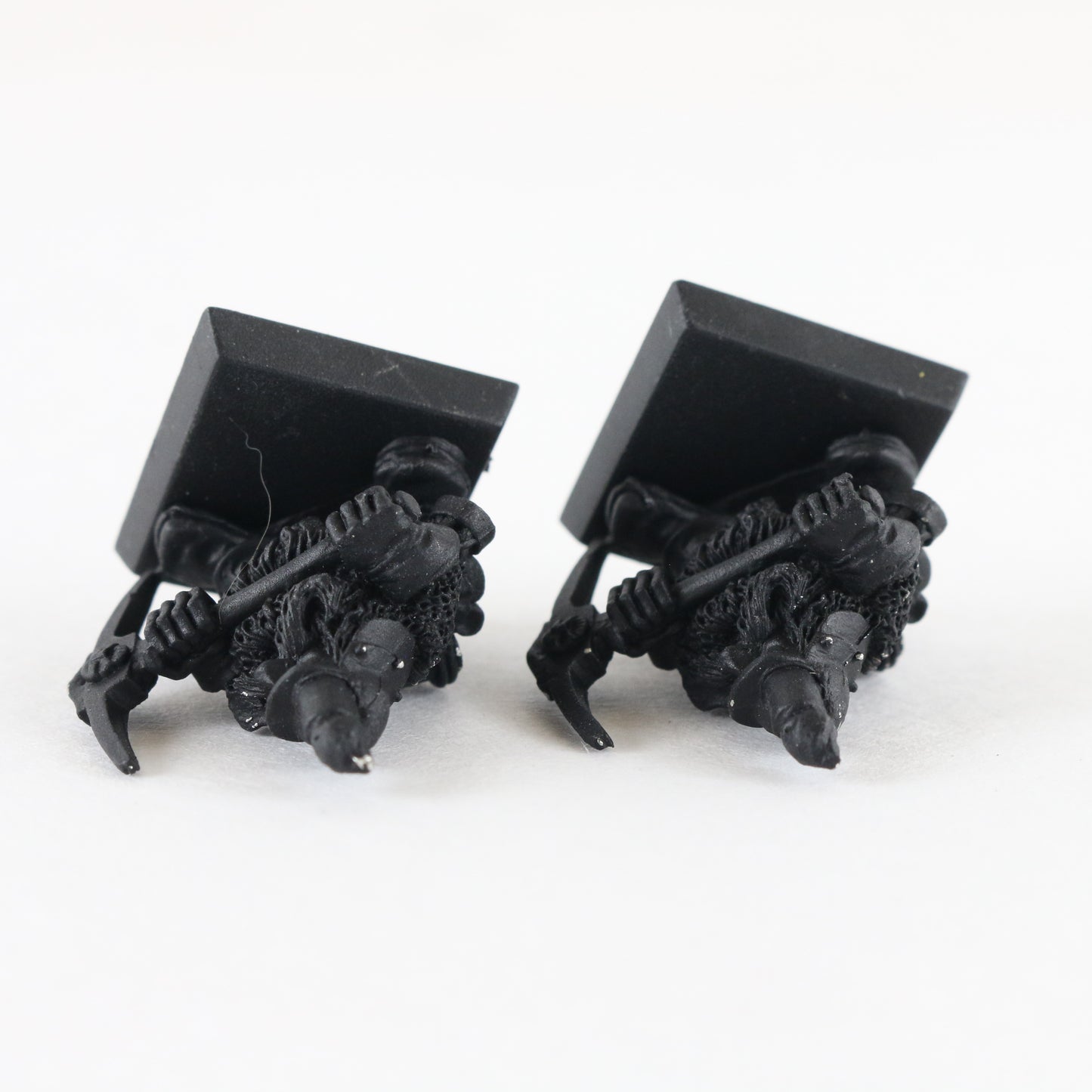Lot Of 2 Dwarf Miners Citadel Warhammer 8044/4 Black Painted Figures