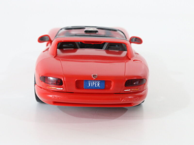 Dodge Viper Rt/10 Red & Gray Revell Monogram 1:24 Built Kit Model Car