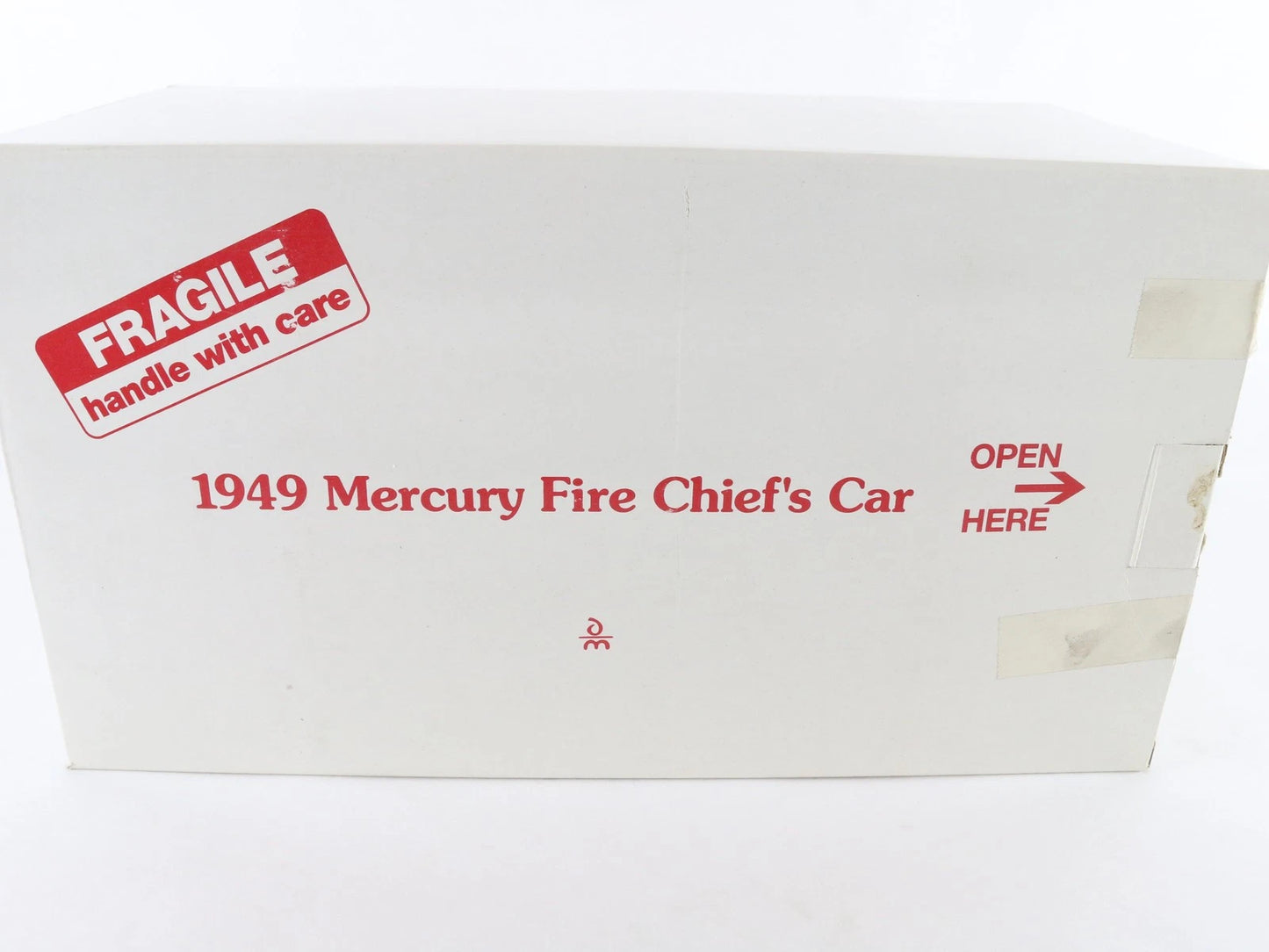 1949 Mercury Fire Chiefs Car Red Danbury Mint 1:24 Diecast Model
