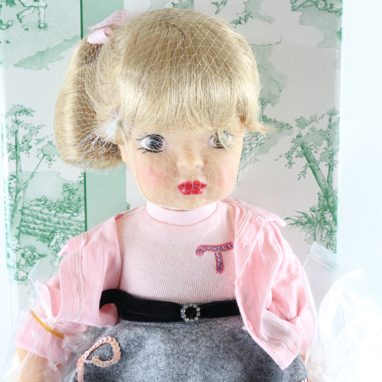 Terri Lee Sock Hop Pink & Grey Dress 16" Vinyl Doll 89/500 20035 W/ Extras