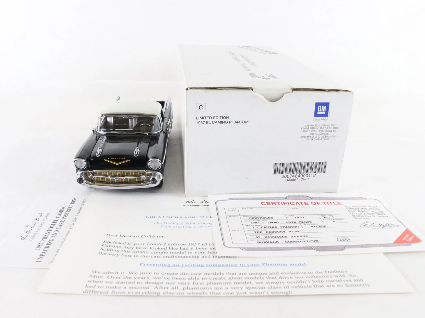 1957 Chevy El Camino Phantom Black White Danbury Mint 1:24 Diecast 109
