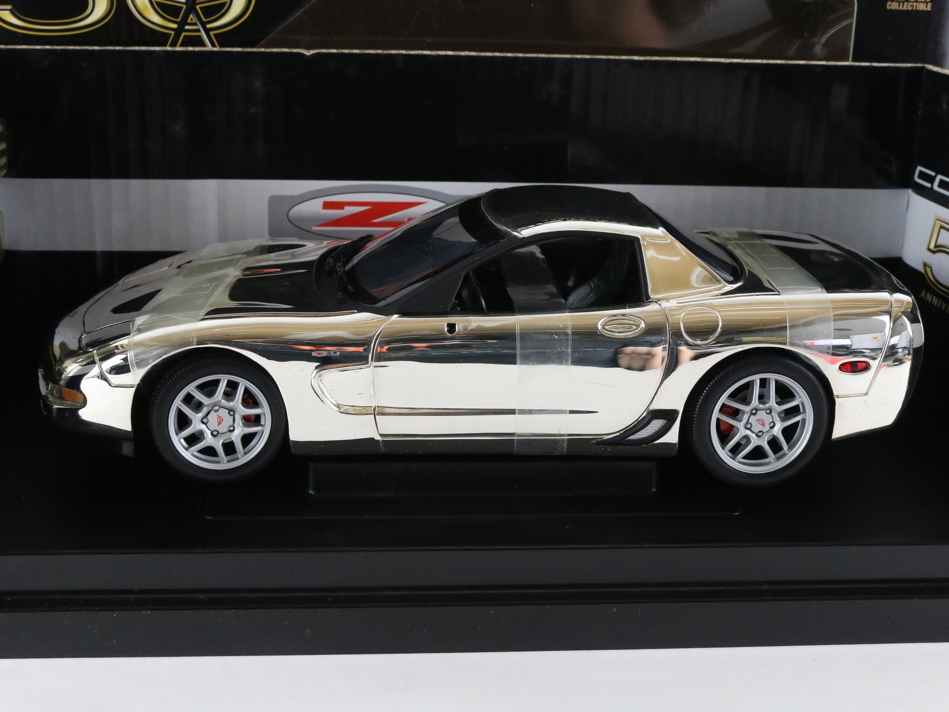 2003 Chevy Corvette Z06 Silver Chrome 50 Anniversary ERTL 1:18 1 Of 500 29404PA