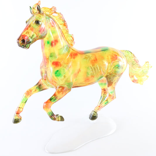 Breyer Sugarmaple Show Jumping Warmblood Clearware Fall Deco Horse with Stand