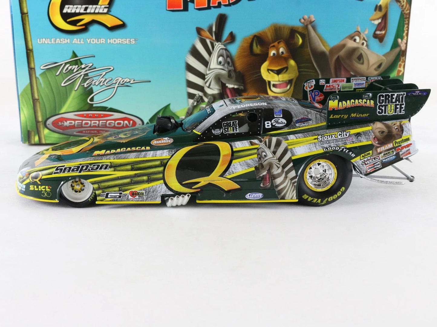 2005 Monte Carlo Madagascar Pedregon Quaker Action 1:24 Diecast 1 Of 1212