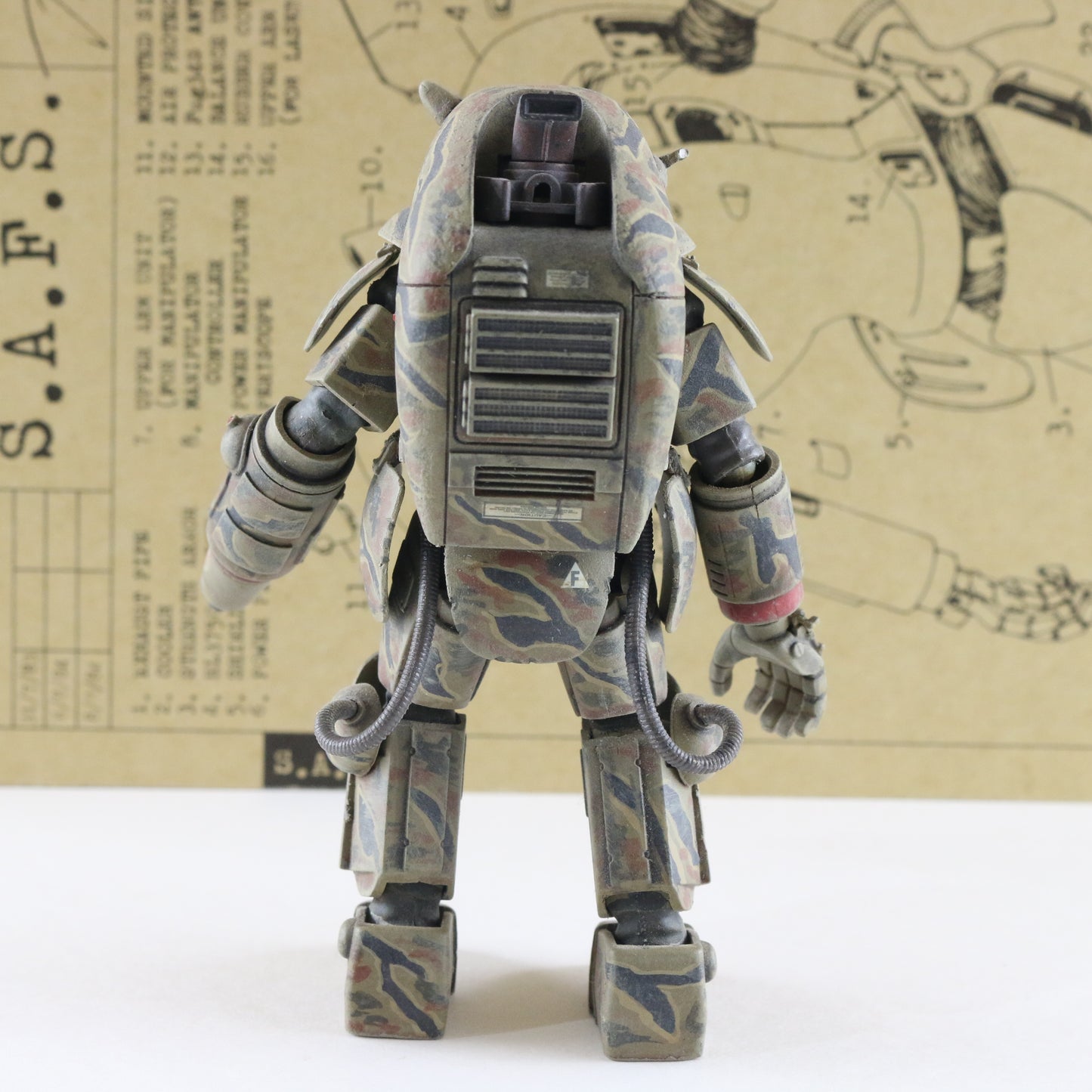 Ma.k Nitto Super Armored Fighting Suit SAFS 1/20 Built Painted Maschinen KRIEGER