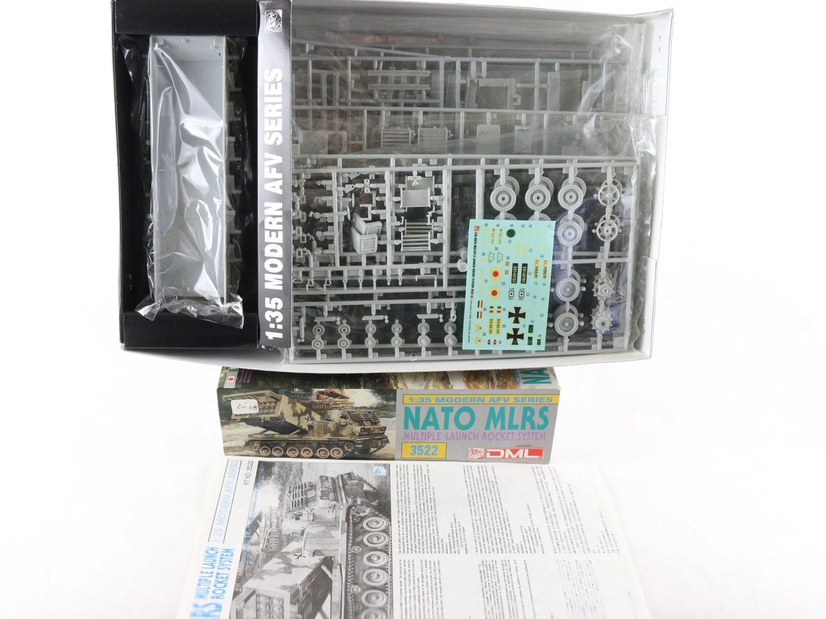NATO Multiple Launch Rocket System MLRS Lockheed Modern AFV DML 1:35 3522 Kit