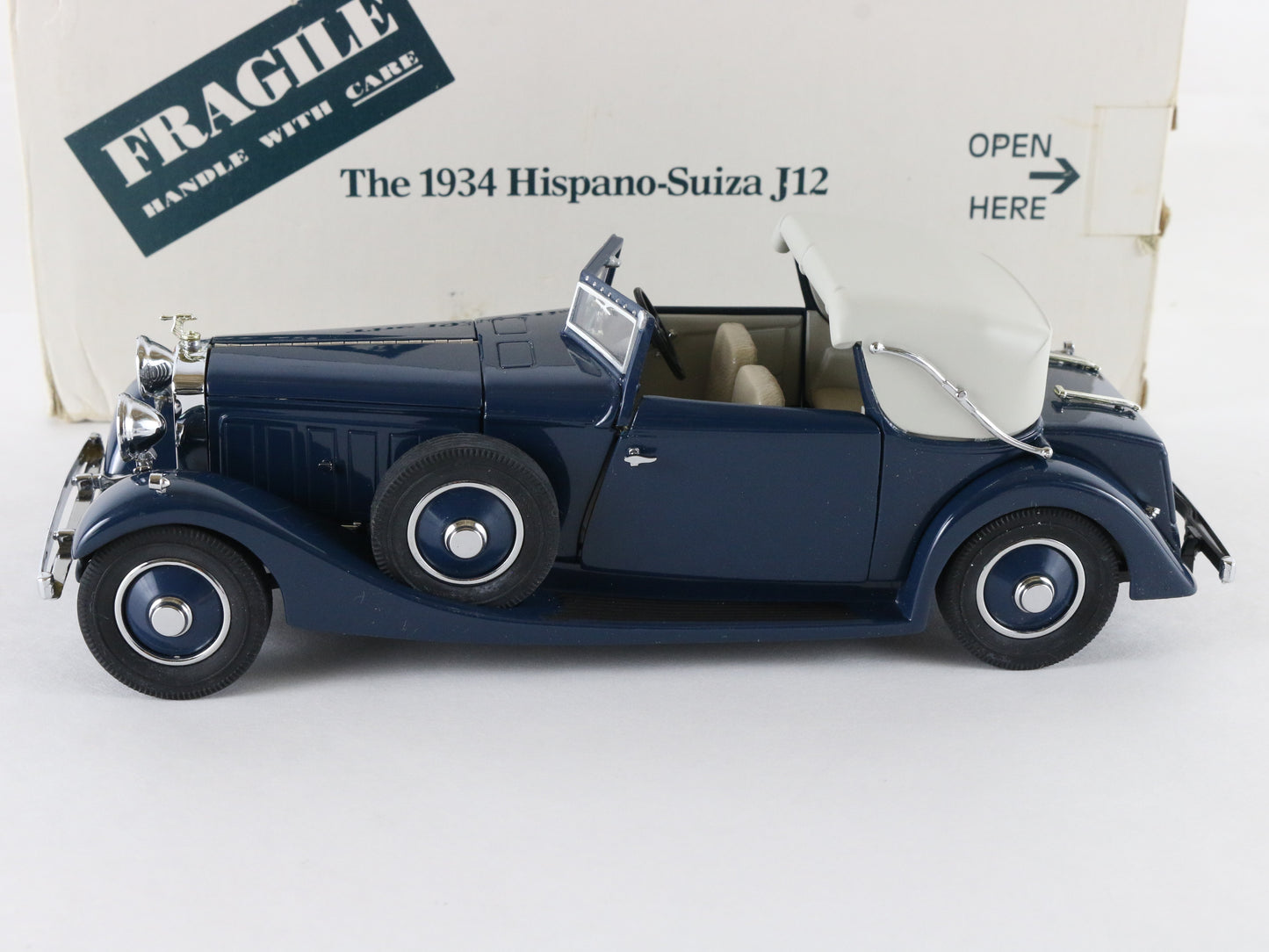 1934 Hispano Suiza J12 Blue White Cars Golden Age Danbury Mint 1:24 Diecast