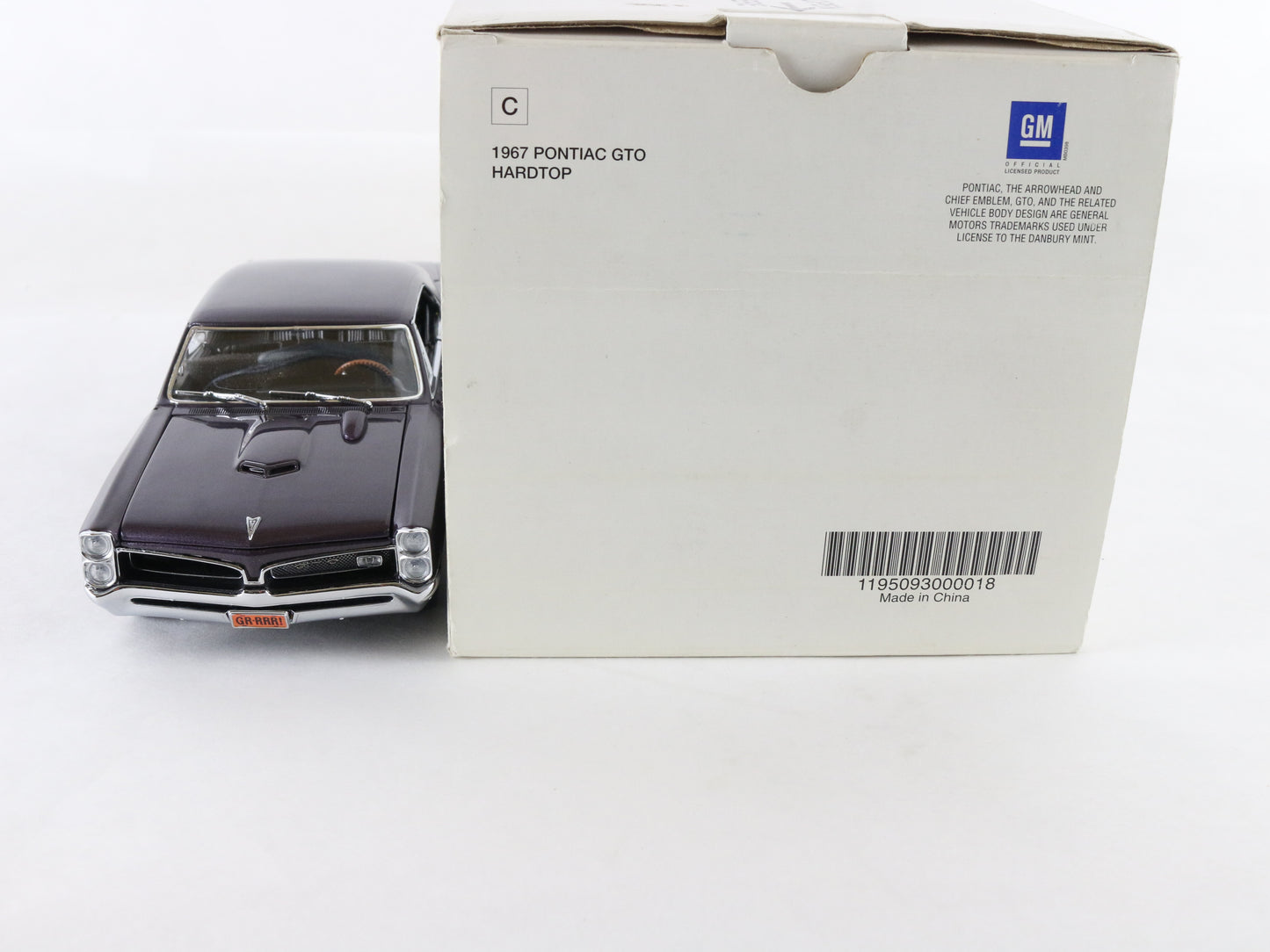 1967 Pontiac GTO Hardtop Purple Danbury Mint 1:24 Diecast Model Car