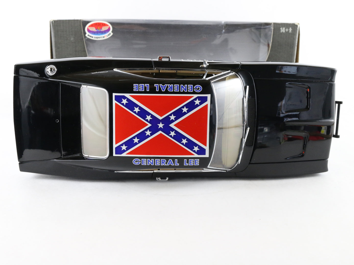 General Lee 1969 Dodge Charger R/T Dukes Of Hazzard American Muscle ERTL 1:18