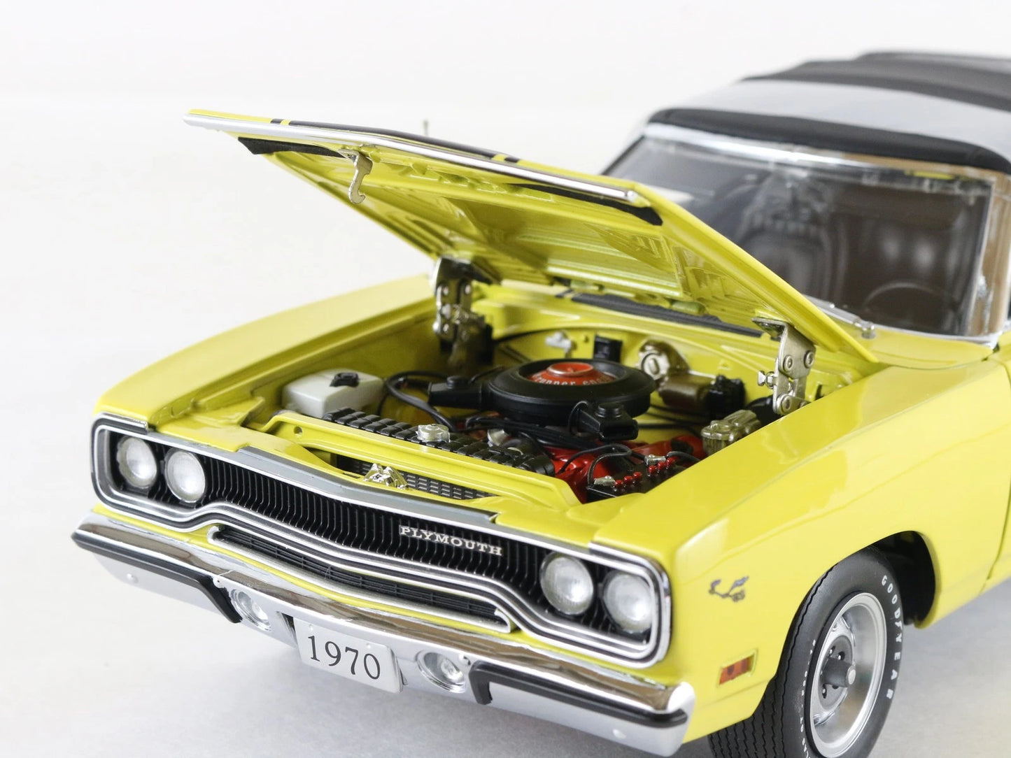 1970 Plymouth Road Runner Yellow Black GMP 1:18 Diecast Model 1 Of 2250 G1803104