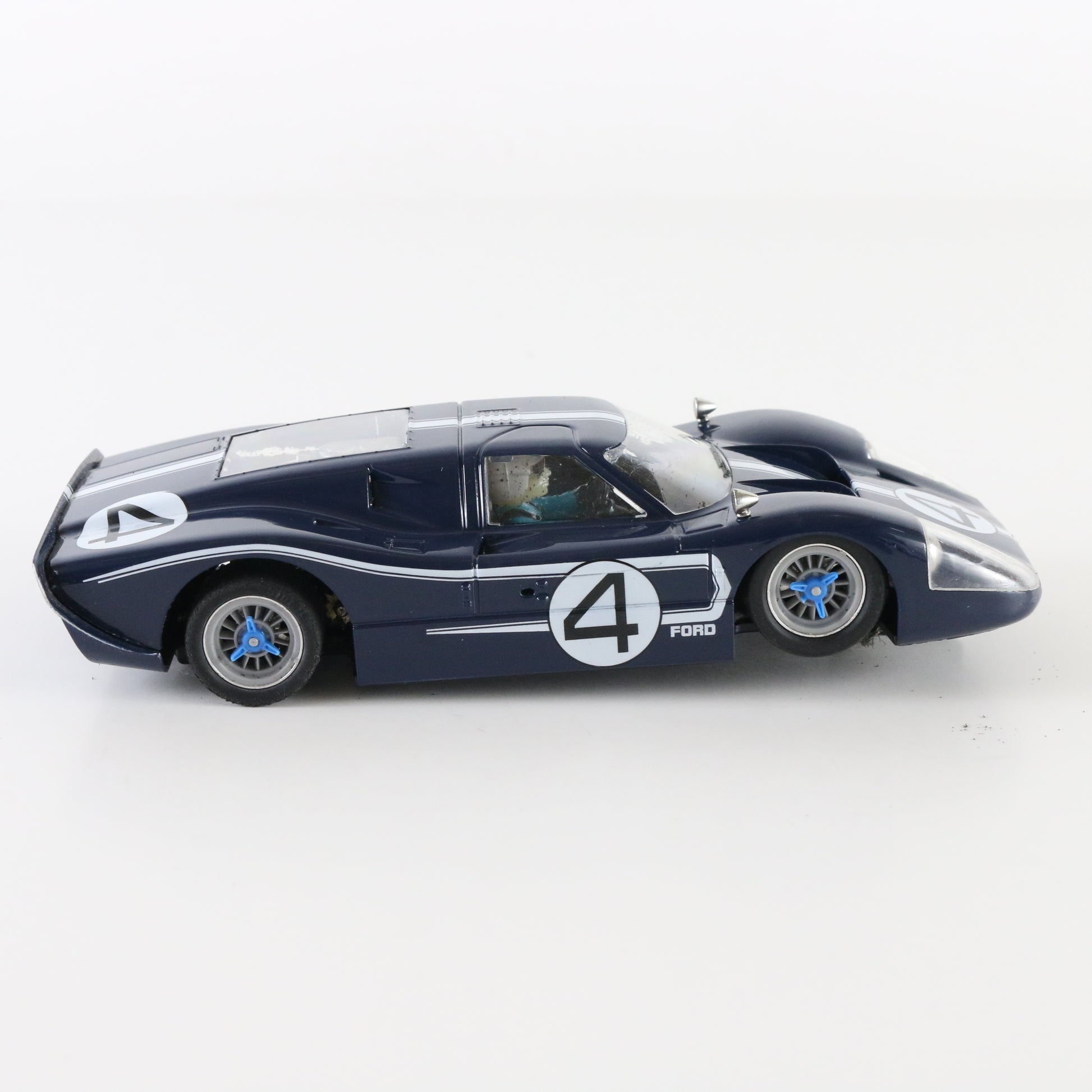 NSR Ford GT40 MK IV #4 blue white 1:32 slot car