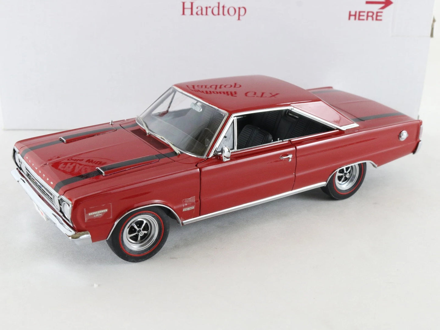 1967 Plymouth GTX Hardtop Red & Black Danbury Mint 1:24 Diecast Model Car
