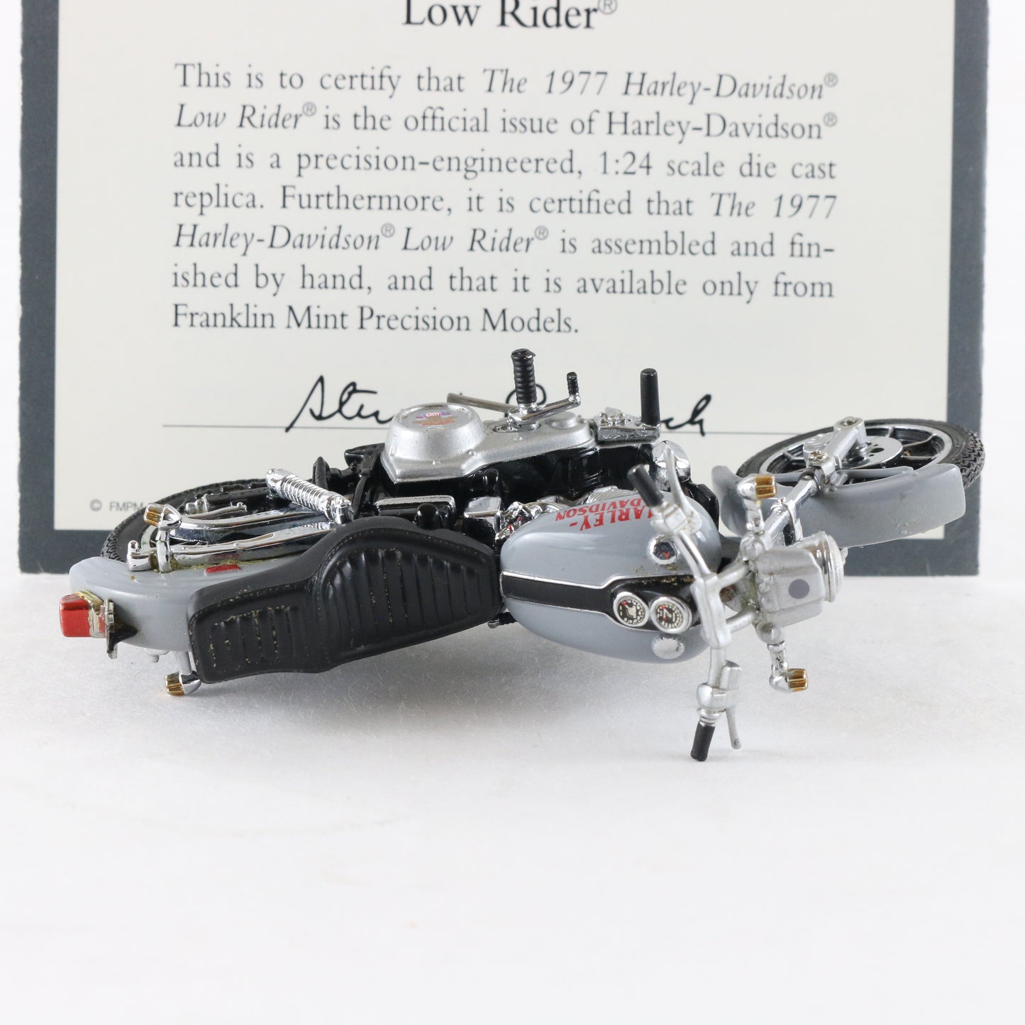 1977 Harley Davidson Low Rider Gray Franklin Mint 1:24 Diecast Model Motorcycle