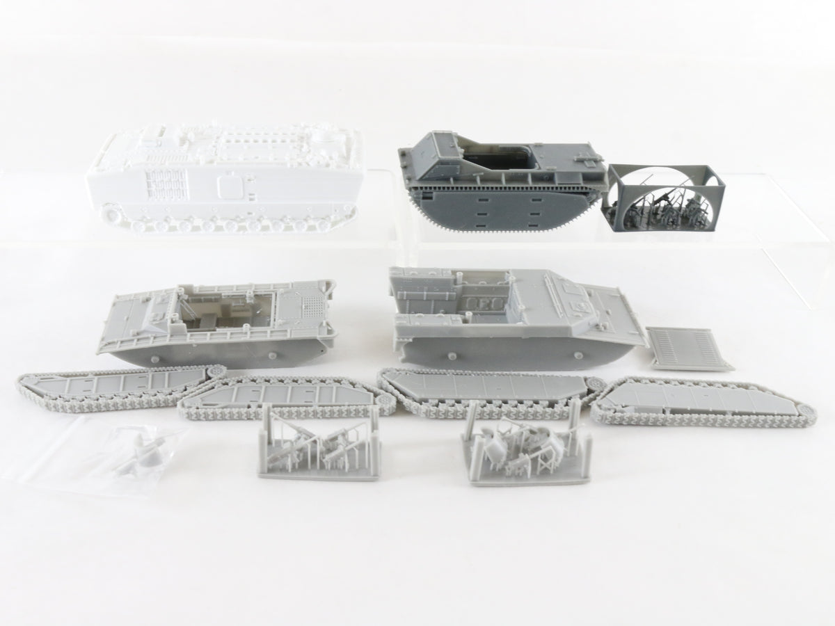 Lot Of 4 LVT-P5 PVT-4 & LVT-A Amphibious Military Vehicle 1:72 3D Printed Models
